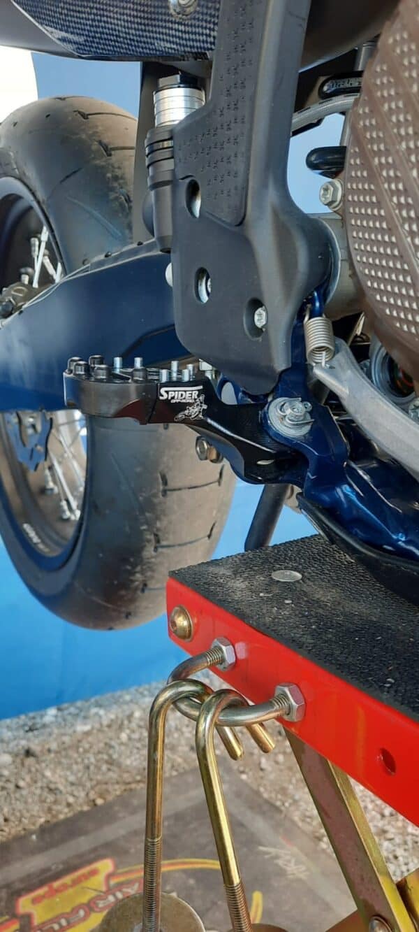 Pedane monoblocco Supermoto S4 - immagine 7